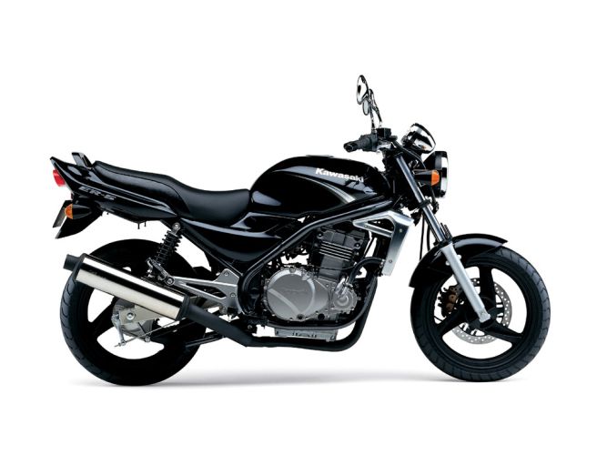 Assurance KAWASAKI ER 5