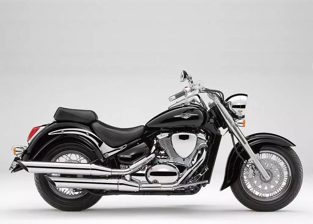 Assurance SUZUKI C 800 INTRUDER